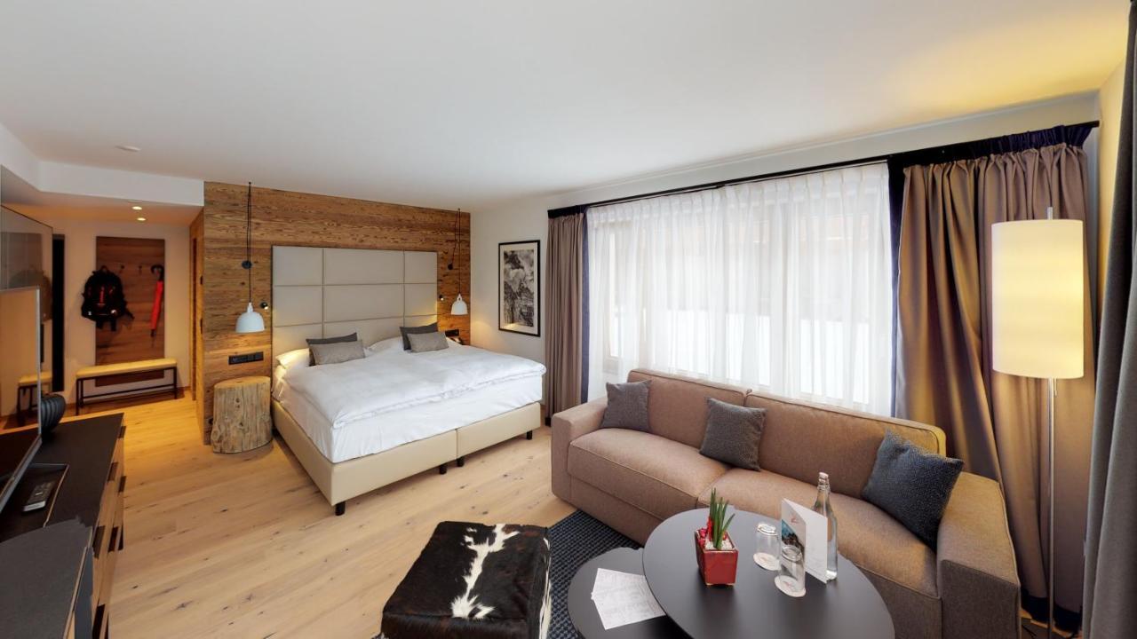 Walliserhof Grand-Hotel & Spa Relais & Chateaux Зас-Фе Екстер'єр фото
